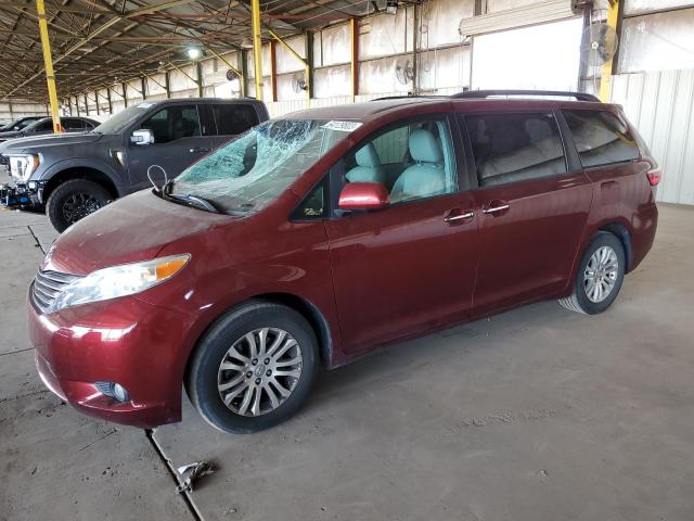 Photo 1 from auction – 2017 TOYOTA SIENNA XLE with VIN 5TDYZ3DC2HS886880