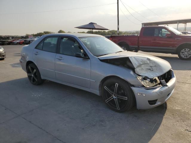 Photo 4 from auction – 2002 LEXUS IS 300 with VIN JTHBD192120052570