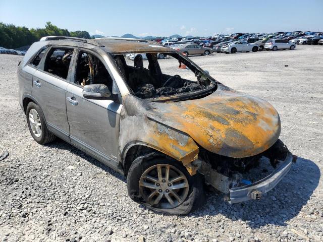 Photo 4 from auction – 2015 KIA SORENTO LX with VIN 5XYKTCA62FG632361