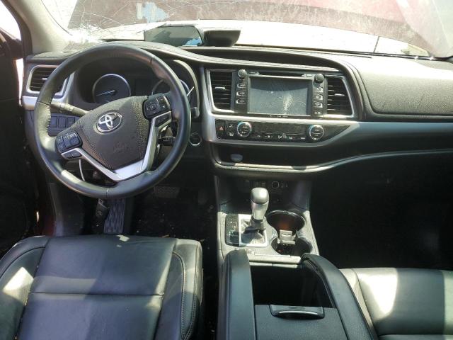 Photo 8 from auction – 2018 TOYOTA HIGHLANDER with VIN 5TDJZRFH2JS852764