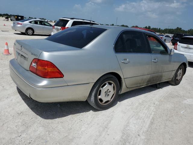 Снимка 3 от търг – 2002 LEXUS LS 430 с VIN JTHBN30F820068645