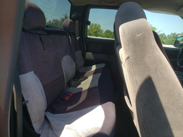 Photo 10 from auction – 2005 CHEVROLET SILVERADO with VIN 1GCEK19V05E240390