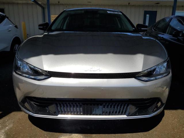Photo 5 from auction – 2023 KIA EV6 LIGHT with VIN KNDC34LA9P5602490