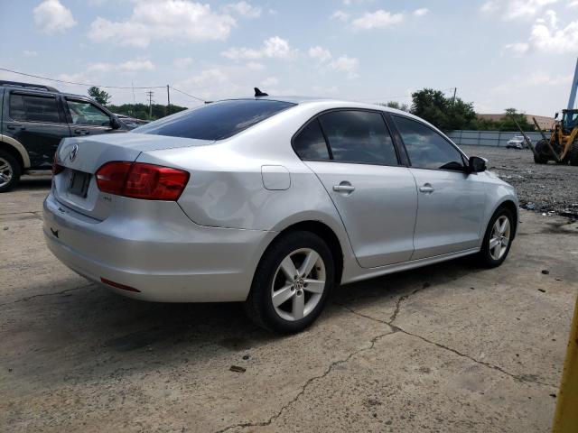 Photo 3 from auction – 2012 VOLKSWAGEN JETTA TDI with VIN 3VWLL7AJ7CM421152