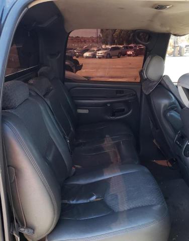 Photo 10 from auction – 2004 CHEVROLET AVALANCHE with VIN 3GNEC12T14G189423
