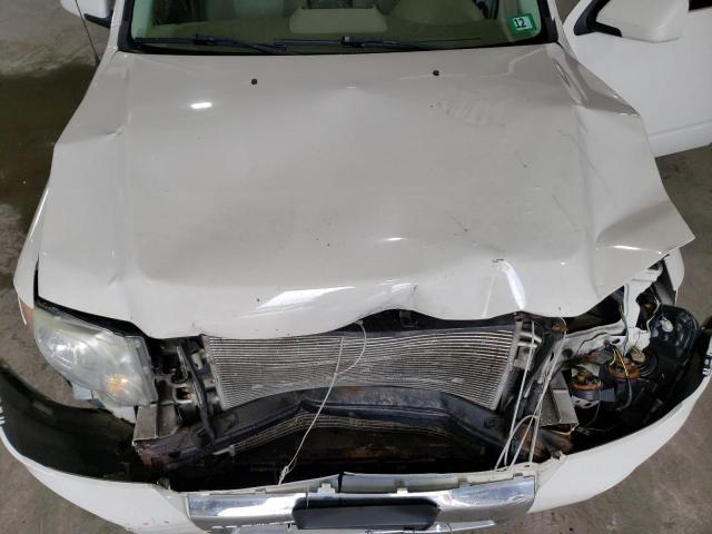 Photo 12 from auction – 2011 FORD ESCAPE LIM with VIN 1FMCU9EG9BKB62949