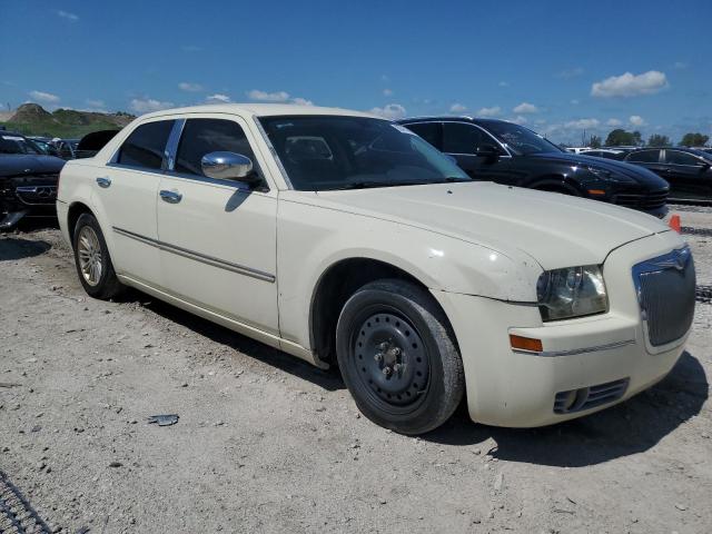 Photo 4 from auction – 2010 CHRYSLER 300 TOURIN with VIN 2C3CA4CD0AH150028