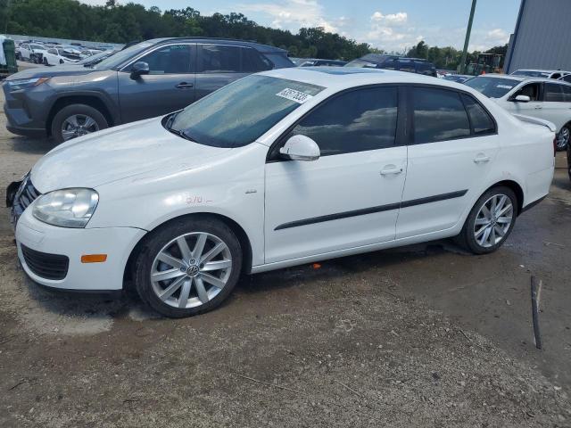 VOLKSWAGEN JETTA WOLF 2010 with VIN 3VWRJ7AJ5AM047640 - Photo from auction