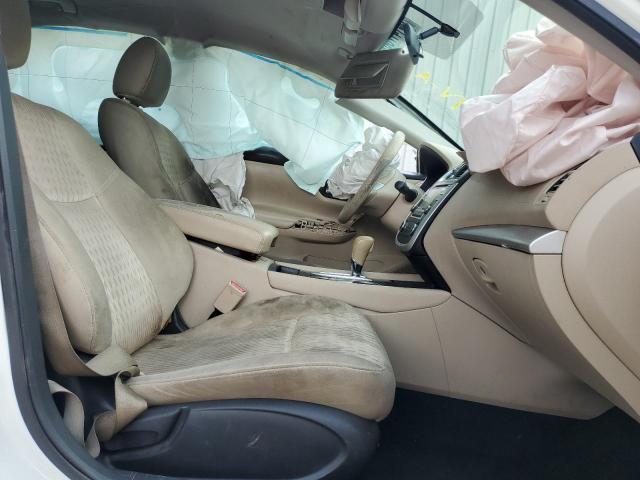 Photo 7 from auction – 2016 NISSAN ALTIMA 2.5 with VIN 1N4AL3AP1GN336347