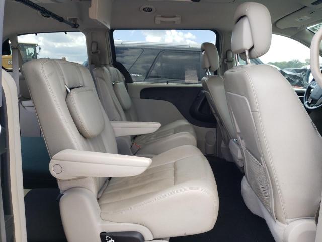 Photo 11 from auction – 2014 CHRYSLER TOWN & COU with VIN 2C4RC1CG6ER262986