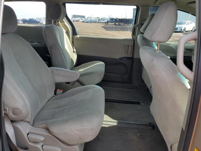 Photo 11 from auction – 2011 TOYOTA SIENNA BAS with VIN 5TDKA3DC4BS005763