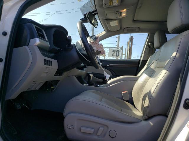 Photo 7 from auction – 2015 TOYOTA HIGHLANDER with VIN 5TDDKRFH4FS085007