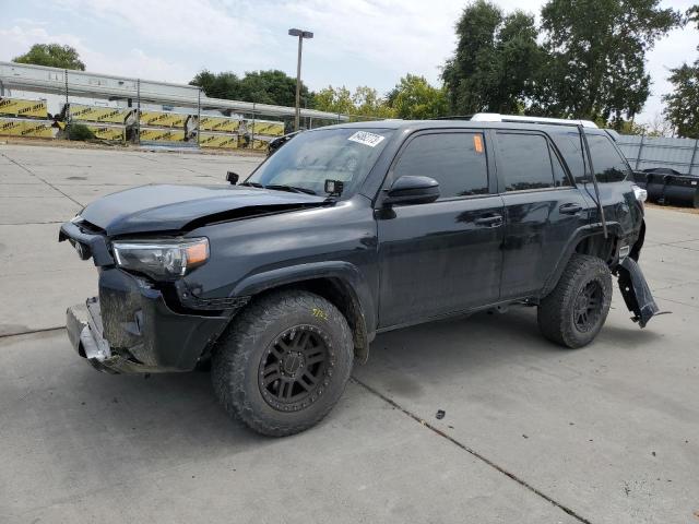 TOYOTA 4RUNNER SR 2017 with VIN JTEBU5JR5H5465519 - Photo from auction