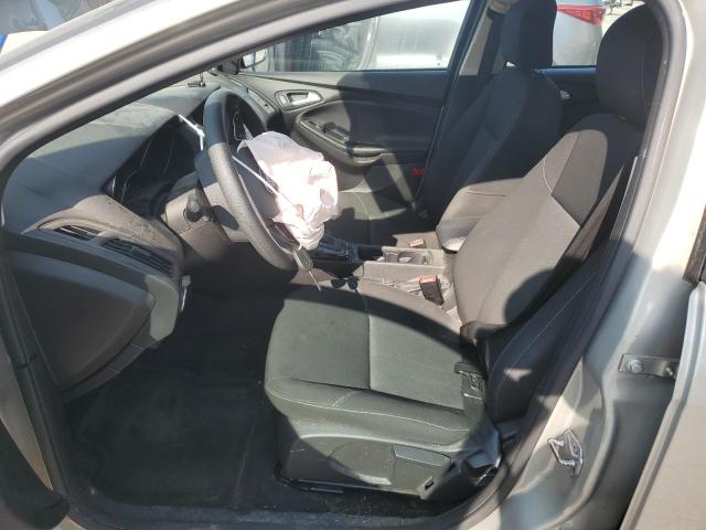 Снимка 7 от търг – 2015 FORD FOCUS SE с VIN 1FADP3F26FL226953