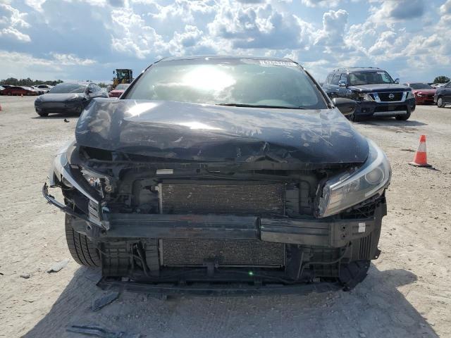 Photo 5 from auction – 2017 KIA FORTE LX with VIN 3KPFK4A74HE116974