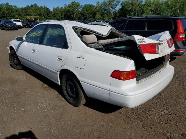 Photo 2 from auction – 2000 TOYOTA CAMRY LE with VIN 4T1BF22K2YU951205