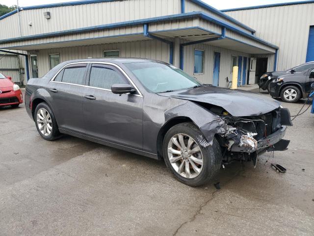 Photo 4 from auction – 2015 CHRYSLER 300 LIMITE with VIN 2C3CCARG1FH797524