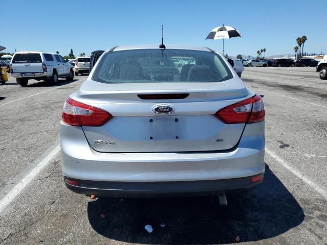 Foto 6 de la subasta – 2014 FORD FOCUS SE con VIN 1FADP3F21EL432776