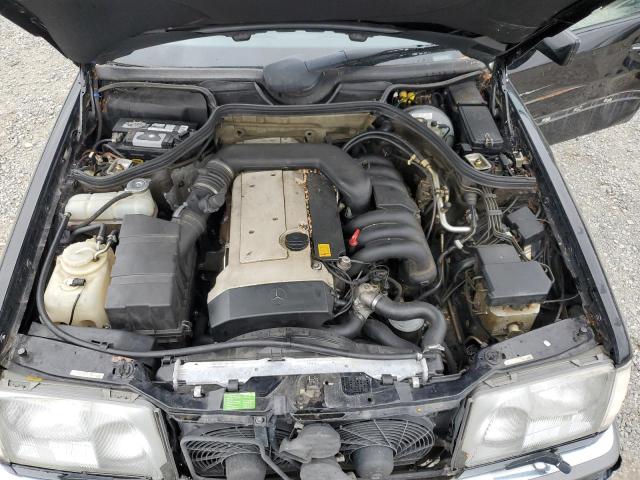 Снимка 11 от търг – 1995 MERCEDES-BENZ E 320 BASE с VIN WDBEA32E3SC226448