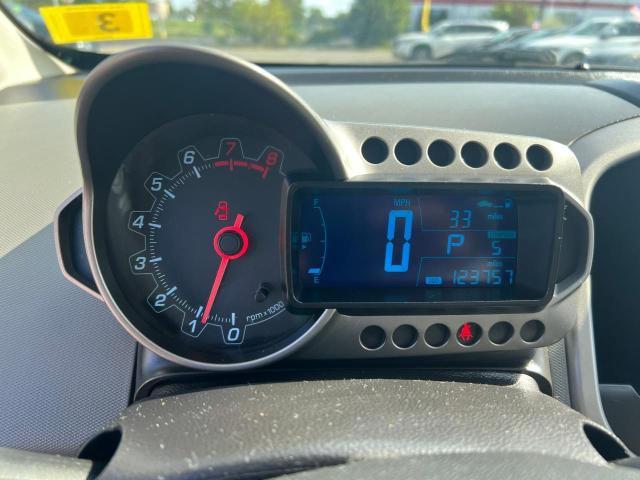 Photo 8 from auction – 2015 CHEVROLET SONIC LS with VIN 1G1JA6SG8F4141908