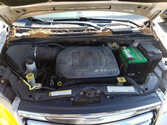 Photo 12 from auction – 2012 CHRYSLER TOWN & COU with VIN 2C4RC1CG1CR209092