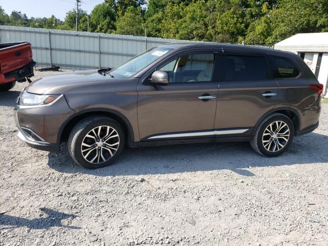 MITSUBISHI OUTLANDER 2016 with VIN JA4AZ3A38GZ023918 - Photo from auction