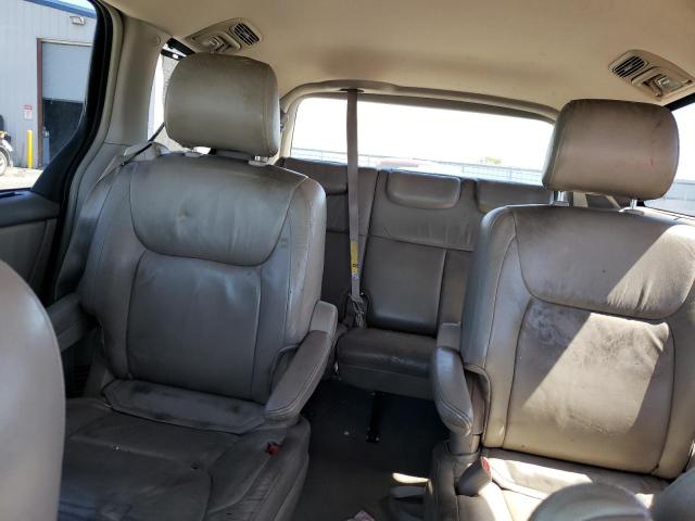 Photo 10 from auction – 2004 TOYOTA SIENNA XLE with VIN 5TDBA22C84S022145