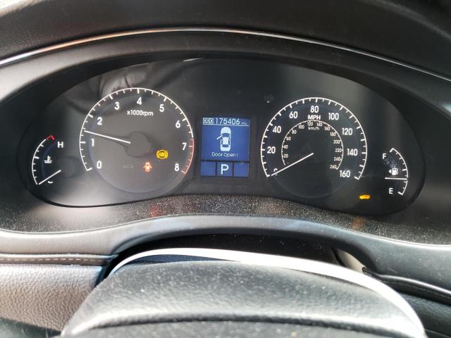 Photo 9 from auction – 2011 HYUNDAI GENESIS 3. with VIN KMHGC4DE8BU122437