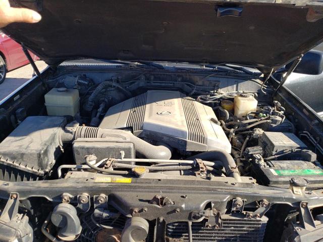Photo 12 from auction – 2000 LEXUS LX 470 with VIN JT6HT00W4Y0123639