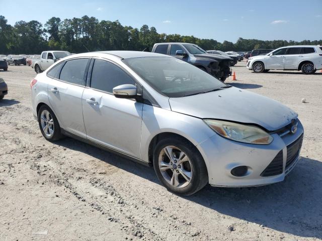 Photo 4 from auction – 2014 FORD FOCUS SE with VIN 1FADP3F2XEL354689