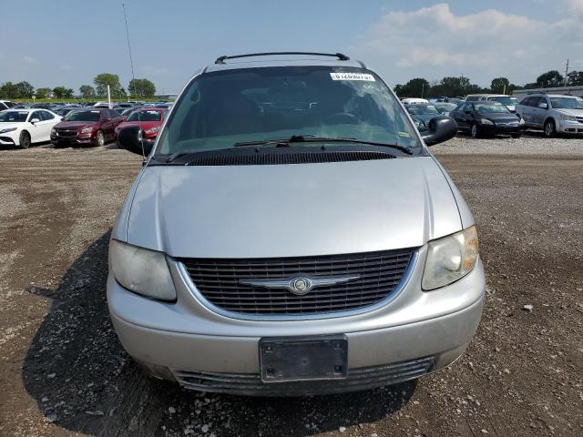 Photo 5 from auction – 2003 CHRYSLER TOWN & COU with VIN 2C4GP54L33R352172