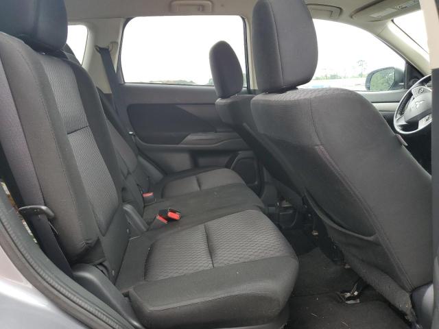Photo 11 from auction – 2014 MITSUBISHI OUTLANDER with VIN JA4AZ3A3XEZ015848