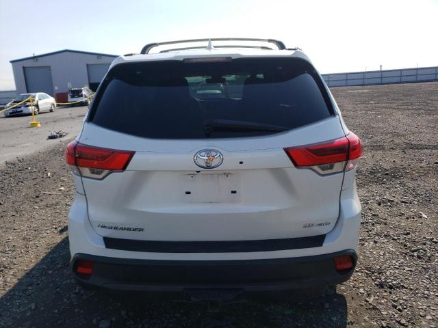 Photo 6 from auction – 2018 TOYOTA HIGHLANDER with VIN 5TDJZRFH8JS546166