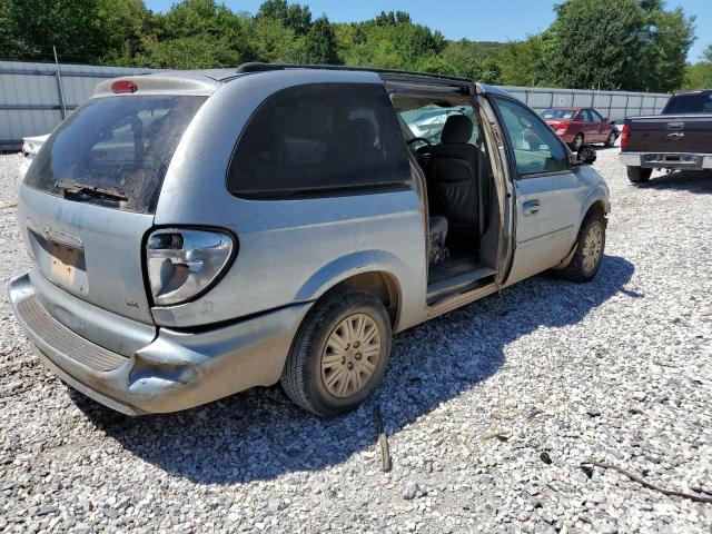 Photo 3 from auction – 2006 CHRYSLER TOWN & COU with VIN 2A4GP44R36R697568