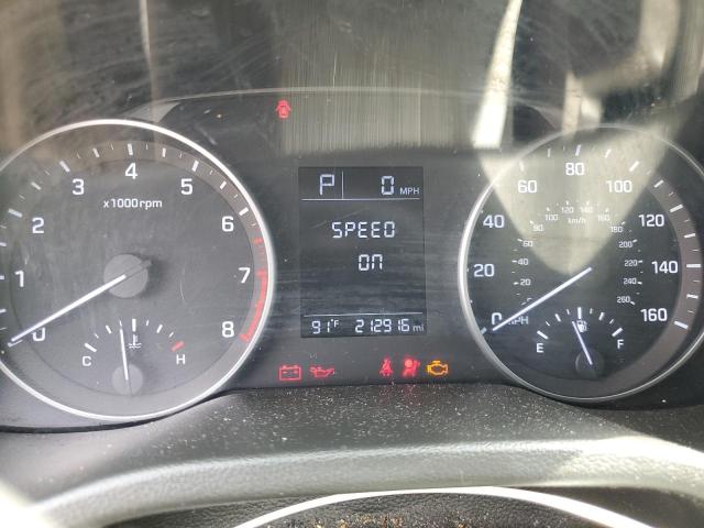 Photo 9 from auction – 2017 HYUNDAI ELANTRA SE with VIN 5NPD74LF6HH067396