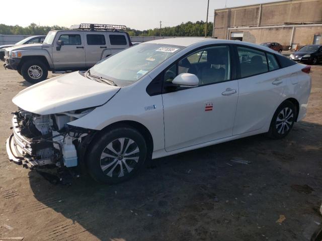 TOYOTA PRIUS PRIM 2020 with VIN JTDKARFP5L3137646 - Photo from auction