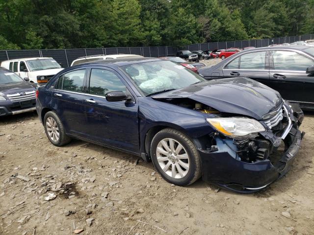 Photo 4 from auction – 2013 CHRYSLER 200 LIMITE with VIN 1C3CCBCG2DN571494