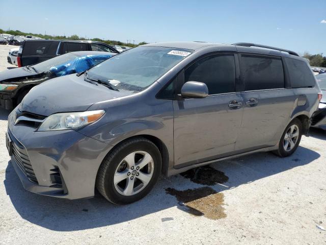 TOYOTA SIENNA LE 2018 with VIN 5TDKZ3DC3JS929361 - Photo from auction