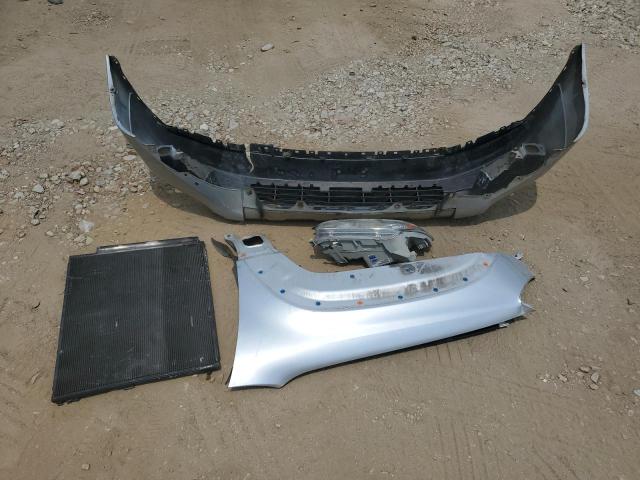 Photo 13 from auction – 2004 TOYOTA 4RUNNER LI with VIN JTEBU17R148013219
