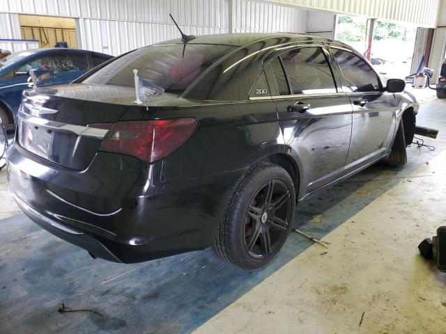 Photo 3 from auction – 2014 CHRYSLER 200 LX with VIN 1C3CCBAB4EN209949