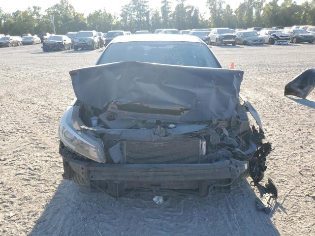 Photo 5 from auction – 2017 KIA FORTE LX with VIN 3KPFL4A79HE012641