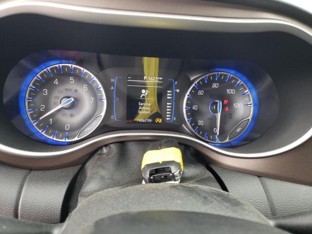 Photo 9 from auction – 2020 CHRYSLER VOYAGER LX with VIN 2C4RC1DG9LR164501