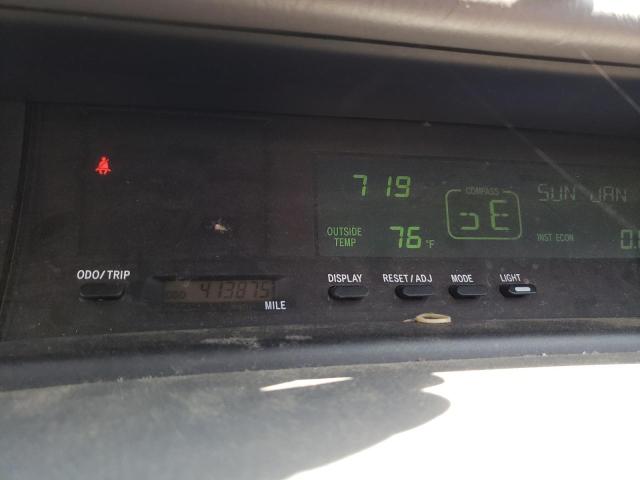 Photo 9 from auction – 2000 TOYOTA AVALON with VIN 4T1BF28B0YU057419