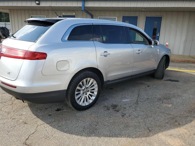 Photo 3 from auction – 2010 LINCOLN MKT with VIN 2LMHJ5FR9ABJ26649