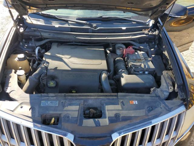 Photo 11 from auction – 2011 LINCOLN MKT with VIN 2LMHJ5AT2BBJ53440