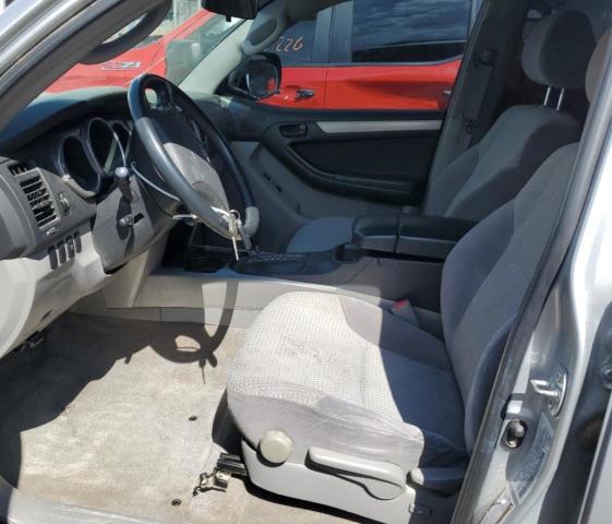 Photo 7 from auction – 2004 TOYOTA 4RUNNER SR with VIN JTEZU14R040026092