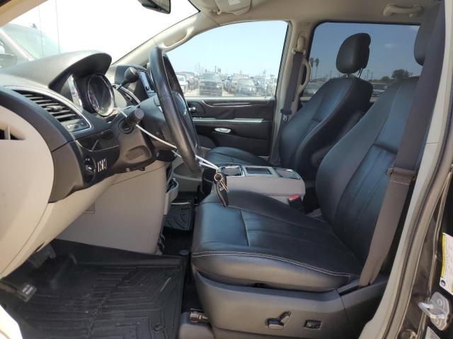 Photo 7 from auction – 2015 CHRYSLER TOWN & COU with VIN 2C4RC1BG7FR754624