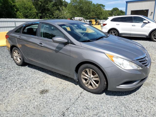 Photo 4 from auction – 2013 HYUNDAI SONATA GLS with VIN 5NPEB4AC8DH700924