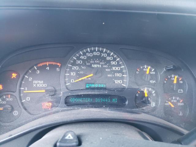 Photo 9 from auction – 2005 CHEVROLET SILVERADO with VIN 1GCHK23245F922717