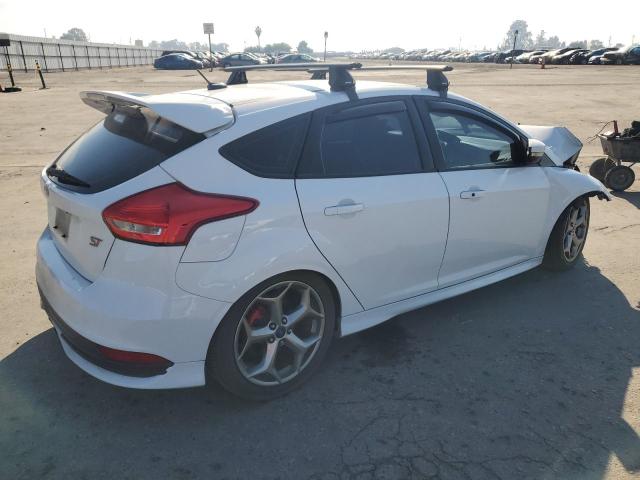 Photo 3 from auction – 2015 FORD FOCUS ST with VIN 1FADP3L94FL294329